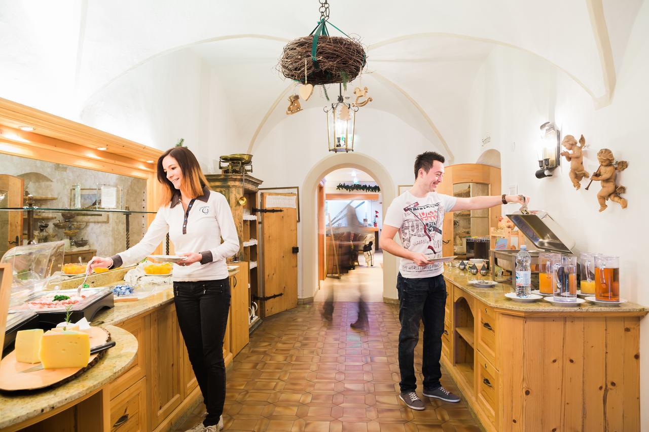 Gasthof Zum Goldenen Loewen Nauders Exteriér fotografie